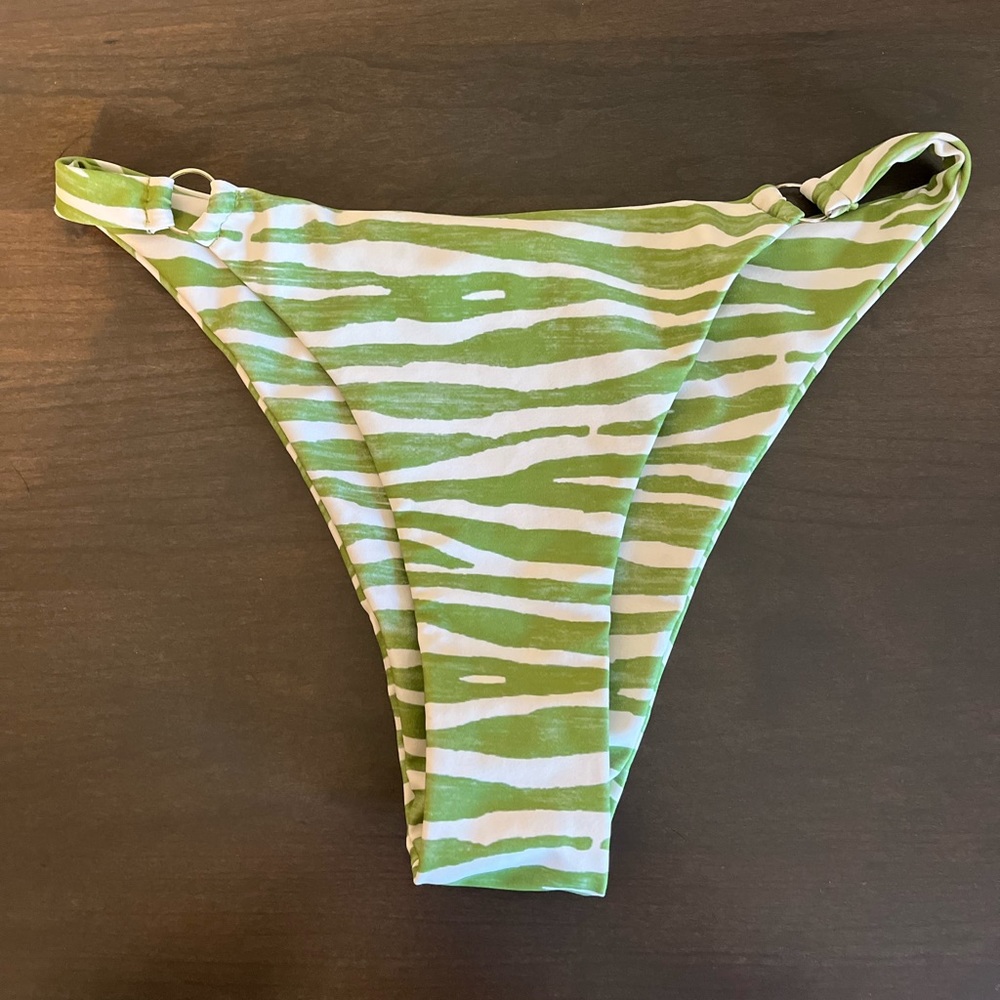 bikini bottoms! (matching top posted separately!)